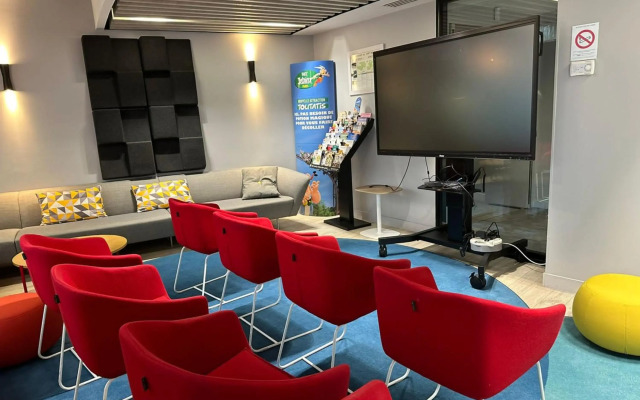Holiday Inn Express Paris - Velizy by IHG