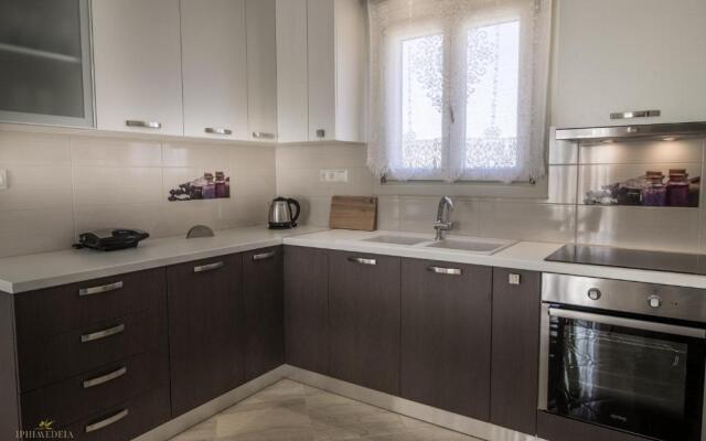 Iphimedeia Luxury Hotel & Suites
