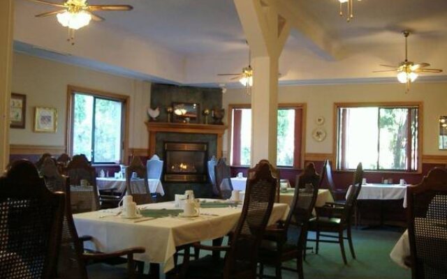 Spruce Hill Resort & Spa