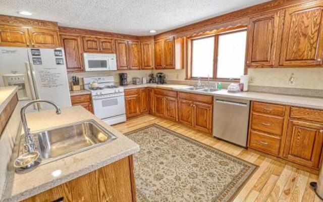 33 West Washington Street