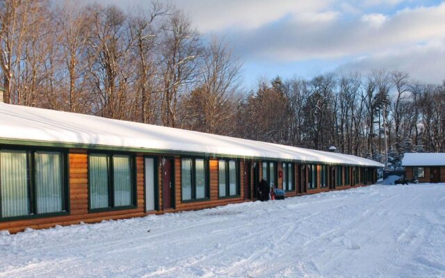 Adirondack Lodge Old Forge