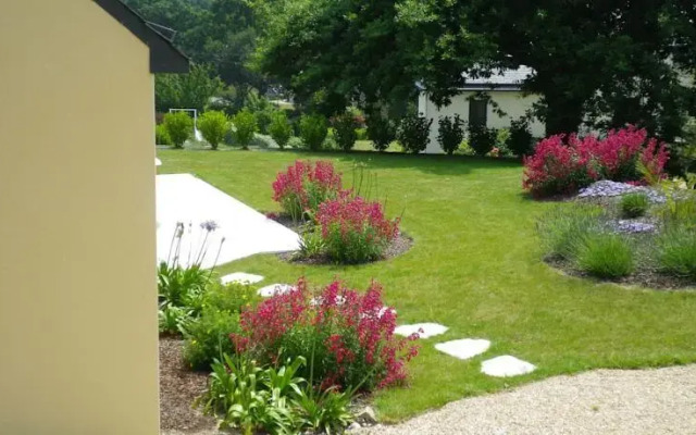 Gîte Les Jardins De Kerarzic
