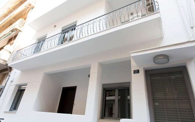 5 bdr House Near Acropolis Over 190 m2