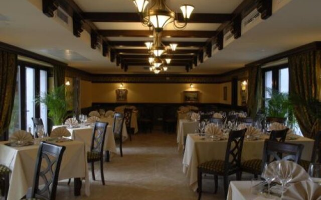 Hotel Restaurant Stejarul