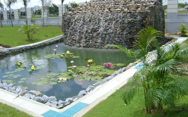Excel Capital Hotel
