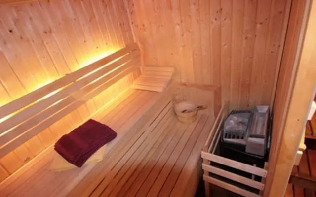 Premium Farmhouse in Zelhem with Sauna