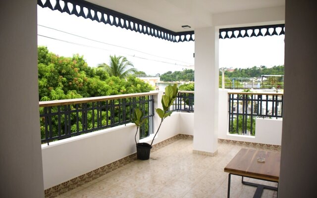 Hostal Marina Samana