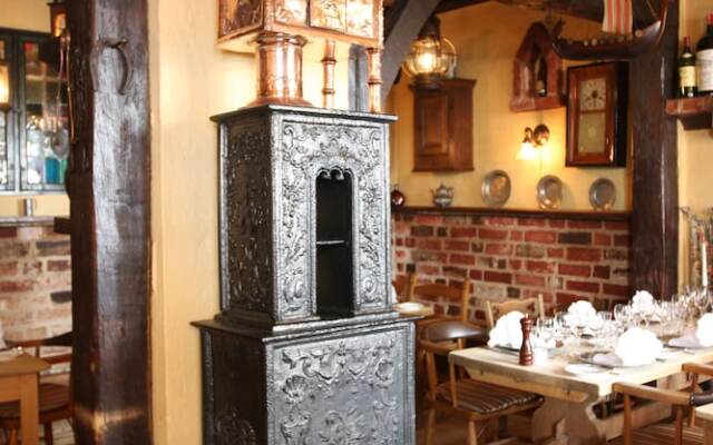 City Hotel Apartments