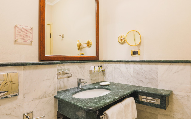 Art Hotel Commercianti