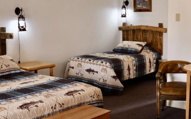 Rocky Mountain Lodge