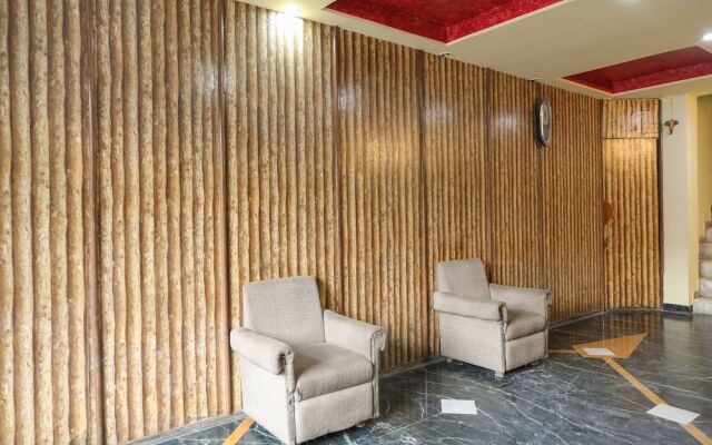 OYO 13809 Hotel Siddhant