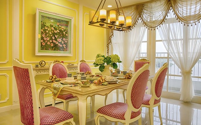 1BR Victorian Apartment River View D7