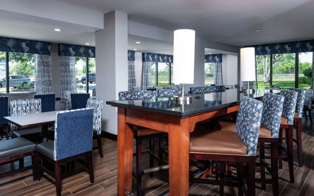 Hampton Inn Fall River/Westport