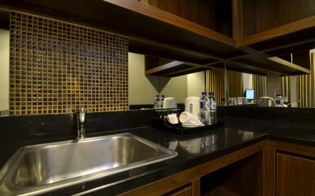 Horison Pekalongan Hotel