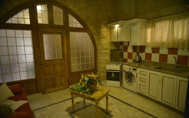 Tyre Boutique Apartments - Hotel