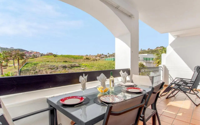 2091- Apt close from all amenities