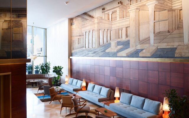 Brown Acropol Hotel