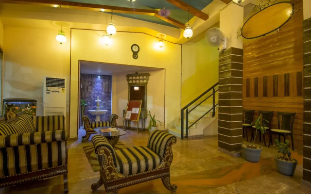 Vatika Inn Hotel