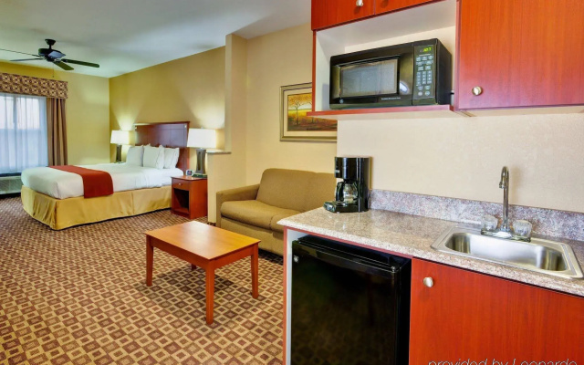 Holiday Inn Express McComb by IHG