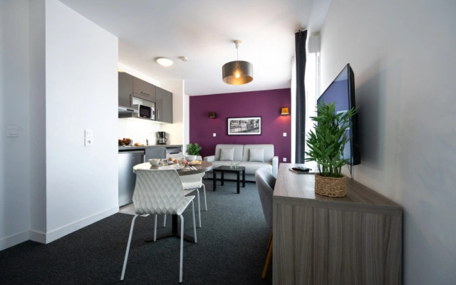 Nemea Appart Hotel Quai Victor Tours Centre