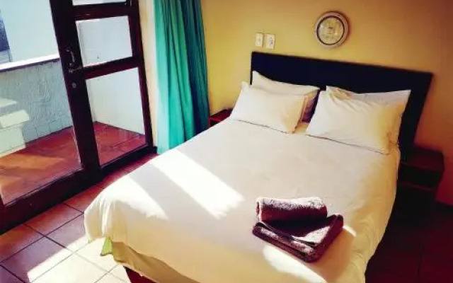 Dumela Margate Flat No 32