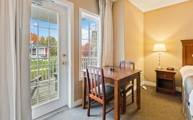 Horseshoe Valley Condos