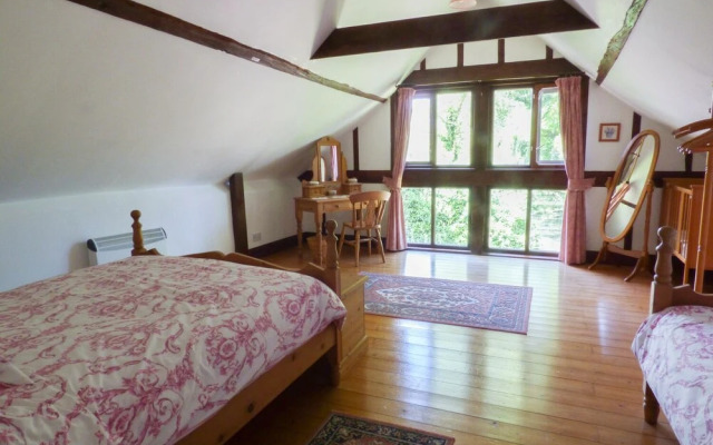 Ash Farm Cottage