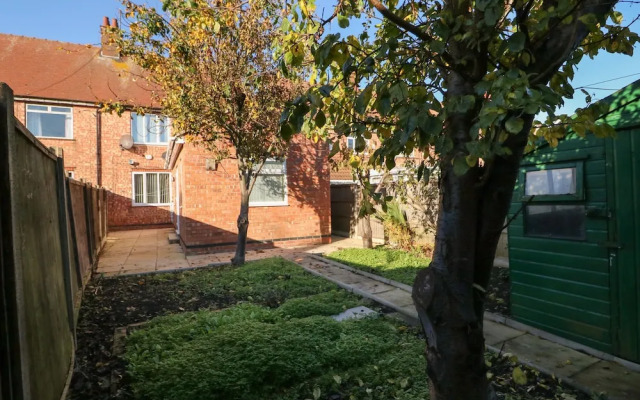 4 Dorothy Avenue