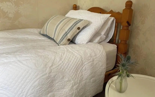 Glen Lyon Lodge Bed & Breakfast