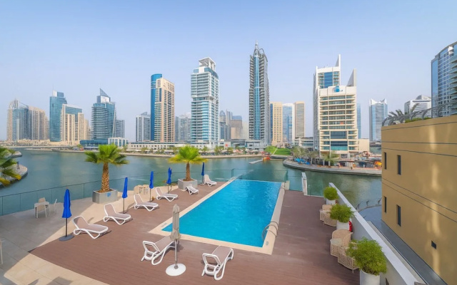 Modern 2BR at Liv Residence