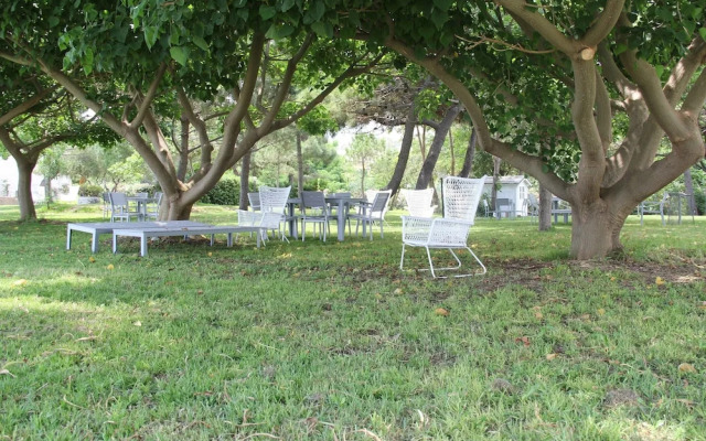 Romantic Beachfront Getaway