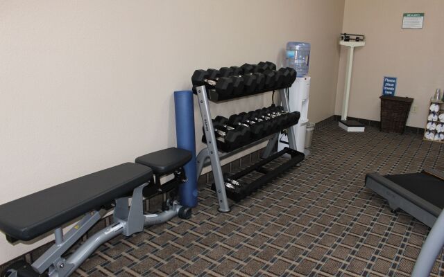 Holiday Inn Express Kansas City-Liberty by IHG