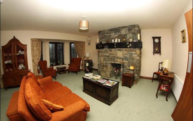 All The Twos B&B Clifden