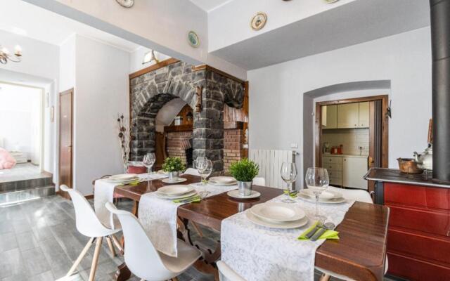 Tranquilla abitazione nel verde a 400m dal lago