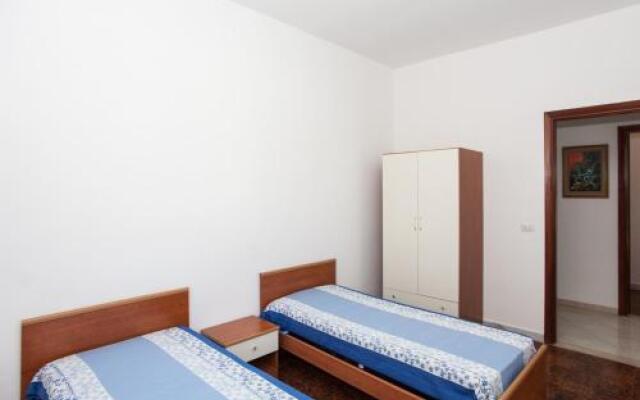 Beach Apartment M362