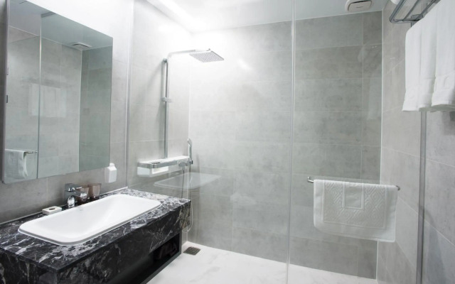 Gloucester Hotel Cheongju