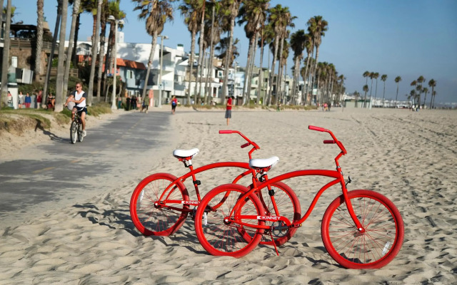 The Kinney - Venice Beach
