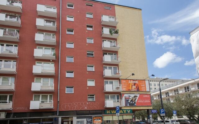 Shortstaypoland Warecka B2