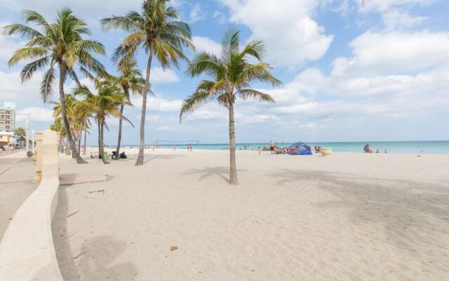 405 Ocean View Hollywood Beach