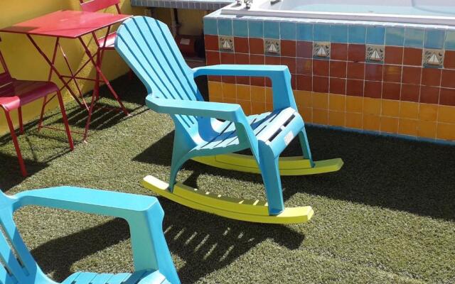 Room in B&B - Cancun Guest House 4 Terrace Tub