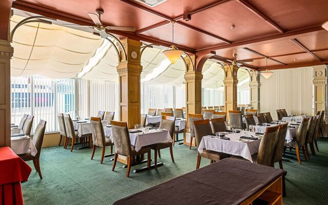Quality Hotel The Angus
