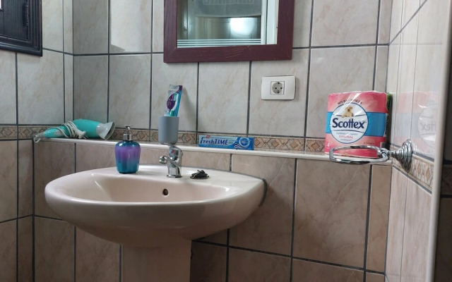 Small Studio 15m for Young People With sea View