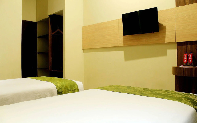 ZEN Rooms Lengkong Gatot Subroto