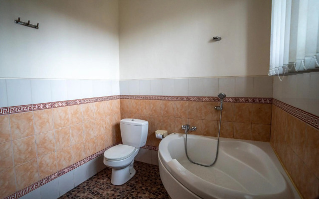 Pertiwi Resort & Spa