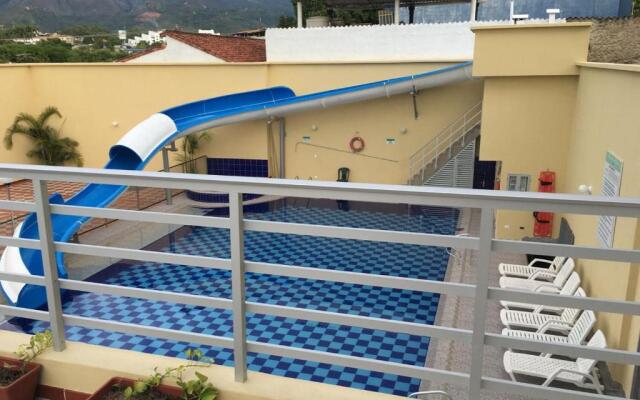 Hotel Marux Plaza