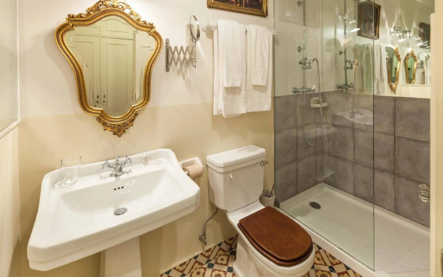 The Independente Suites & Terrace