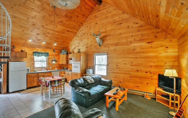 Private South Boardman Cabin on 10 Forest Acres!