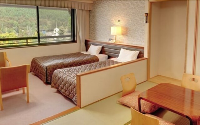 Shirakaba Resort Ike No Taira Hotel