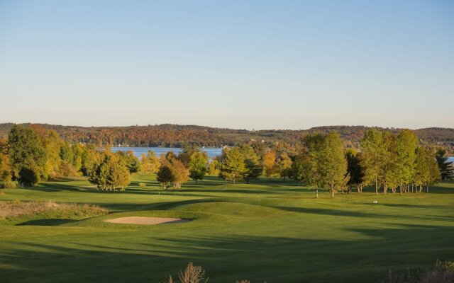 Bellmere Winds Golf Resort