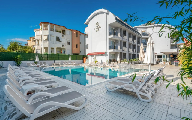 A Hotel Side